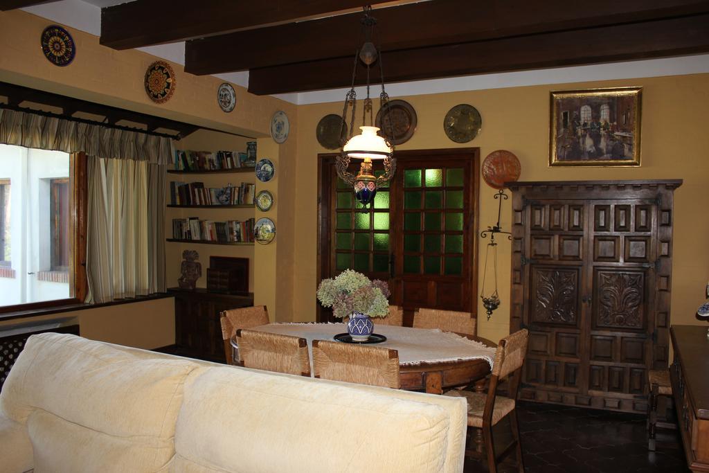 Rancho La Herradura Arenas de San Pedro Chambre photo